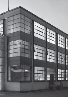 /trichter/buecher/bilder-allgemein/3lux-letters_Licht_im_Dunkel_der_Fabriken.png