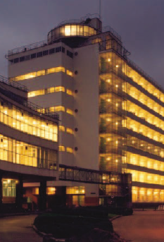 /trichter/buecher/bilder-allgemein/Industriearchitektur_und_Licht.png